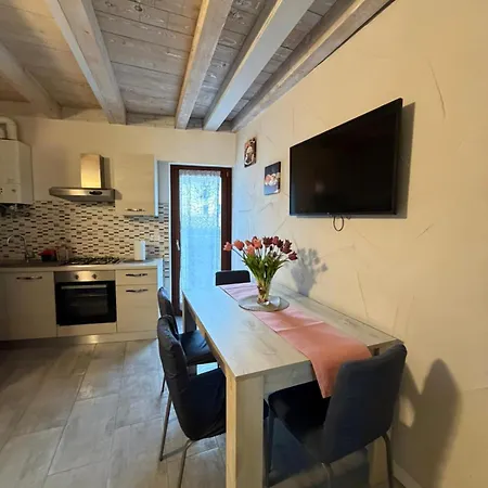 Casa Vilma 2 - Peschiera Del Garda Apartament *