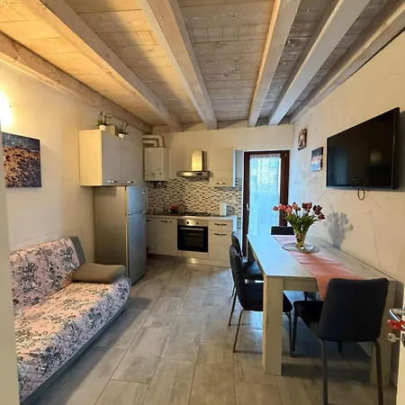 Casa Vilma 2 - Peschiera Del Garda * Cavalcaselle