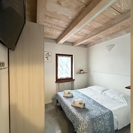 Casa Vilma 2 - Peschiera Del Garda Appartement *